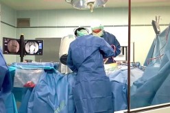 نجاح أول عملية جراحية لعلاج تشوهات المثانة بالمنظار في الجزائر
