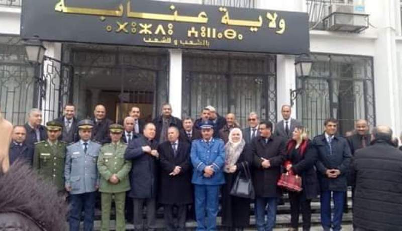 ولاية عنابة تخصص حافلات لمن يرغب في حضور جنازة الفريق أحمد قايد صالح