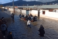 سقوط عمود كهربائي على طالب فلسطيني وارتفاع عدد الوفيات إلى ثلاثة بعنابة