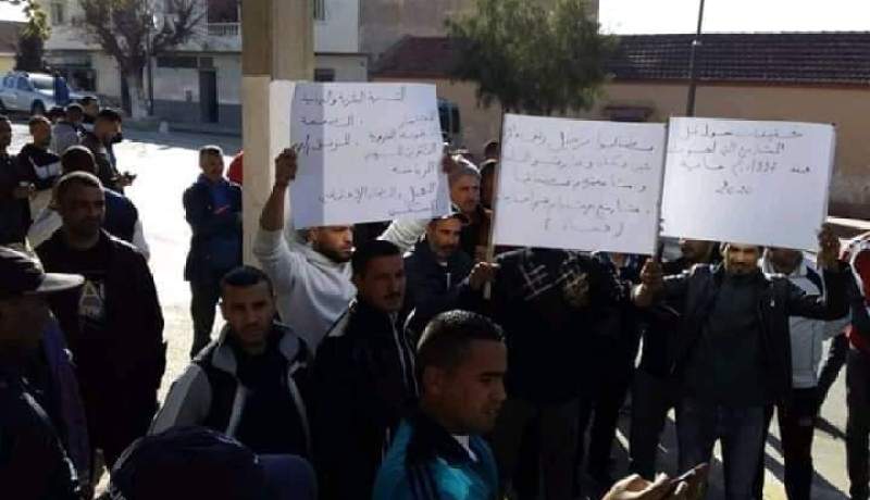 سكان عين فكان ينتفضون ضد رئيسة الدائرة