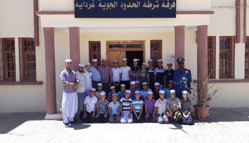 بالصور.. تلاميذ غرداية في زيارة إلى شرطة الحدود بمطار مفدي زكرياء
