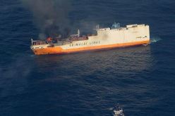 2000 سيارة فاخرة بينها 37 “بورش” تغرق في المحيط الأطلسي