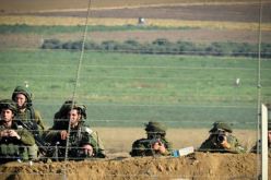الاحتلال يعلن قتل 3 فلسطينيين بزعم “اجتياز السياج الأمني” مع غزة