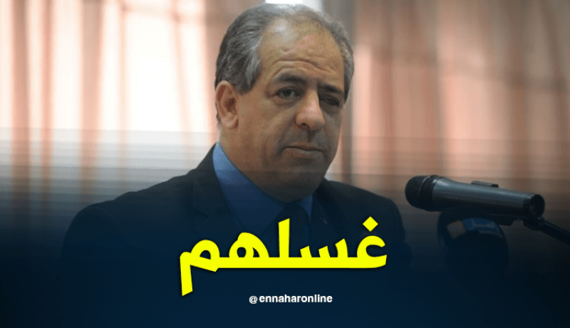 الوزير ولد علي يُوبخ القائمين على مركز السويدانية بسبب النشيد الوطني