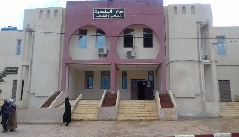 إنشاء ثلاث مندوبیات بلدية ببلدية غلیزان وتعیین حدودھا