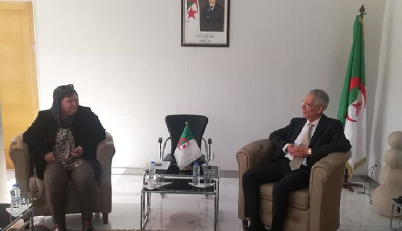 وزير الصناعة والمناجم يستقبل الشريك الاجتماعي ورئيسة جمعية النساء المقاولات