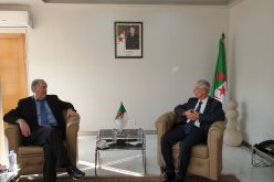 وزير الصناعة والمناجم يستقبل وفدا من صندوق النقد الدولي