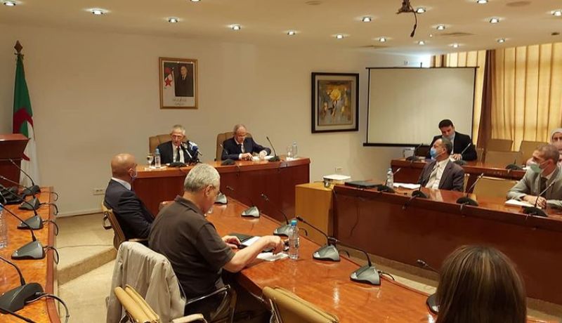 وزير الصناعة يشرف تنصيب بن ساسي رئيسا للمجلس الوطني للتشاور من أجل تطوير المؤسسات الصغيرة والمتوسطة