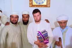 الجلفة.. فرنسي يعتنق الإسلام بالمسجد ” العتيق” بلدية الزعفران