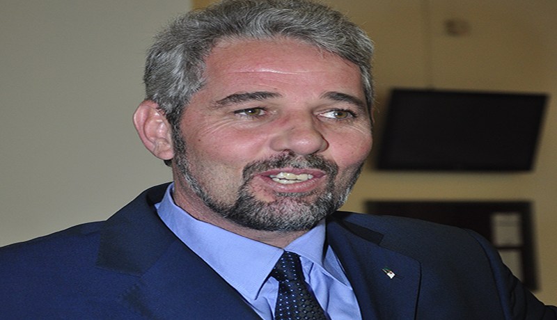 سيد أحمد فروخي يلتقي الممثلين المهنيين للصيد البحري وتربية المائيات