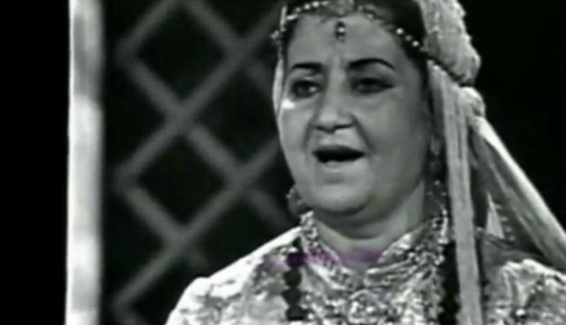 إحياء حفل تكريما لفضيلة دزيرية مطربة الحوزي والعروبي