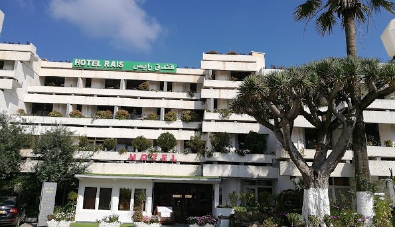 الحجر الصحي لـ226 مواطنا سيتم إجلاؤهم اليوم من إنجلترا بفندقي الرياض والرايس