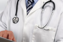 اشتراط الجنسية الجزائرية لممارسة مهن الصحة بالجزائر