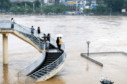 هلاك 20 شخصا جراء الفيضانات بالصين