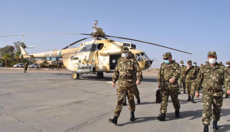 قائد القوات الجوية في زيارة عمل وتفتيش لوحدات الناحية العسكرية الرابعة