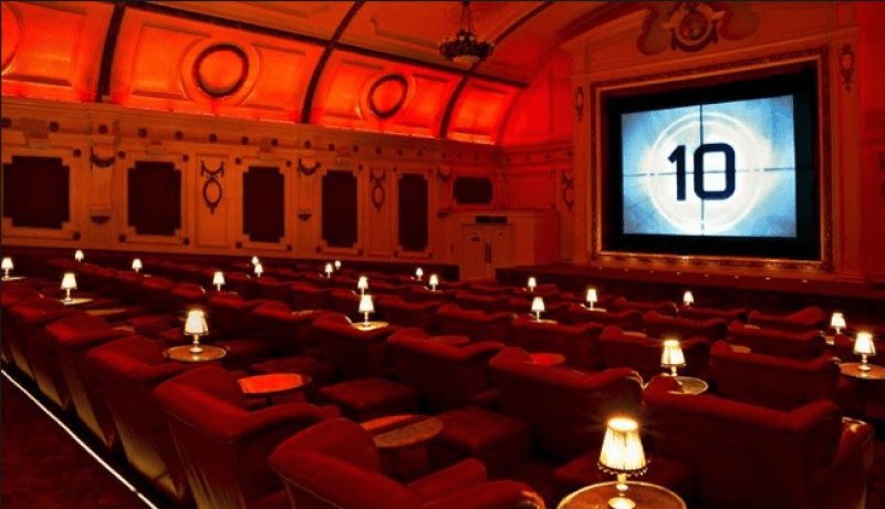 افتتاح أول قاعة سينما بالسعودية في 18 أفريل