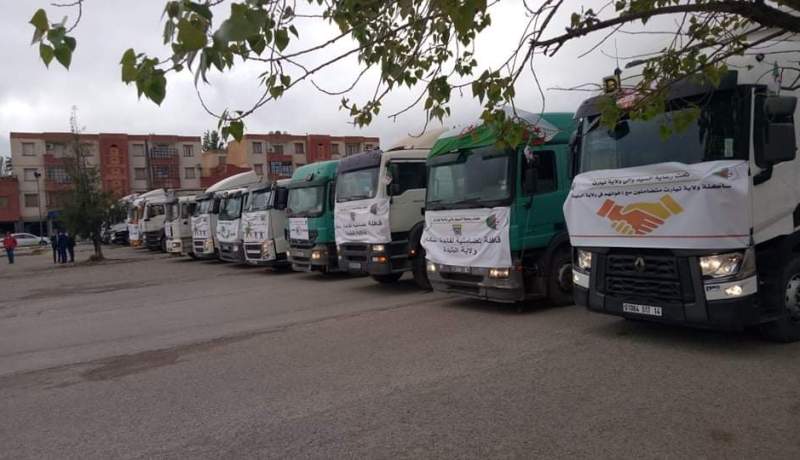 قافلة تضامن محملة بالمواد الغذائية من تيارت إلى البليدة