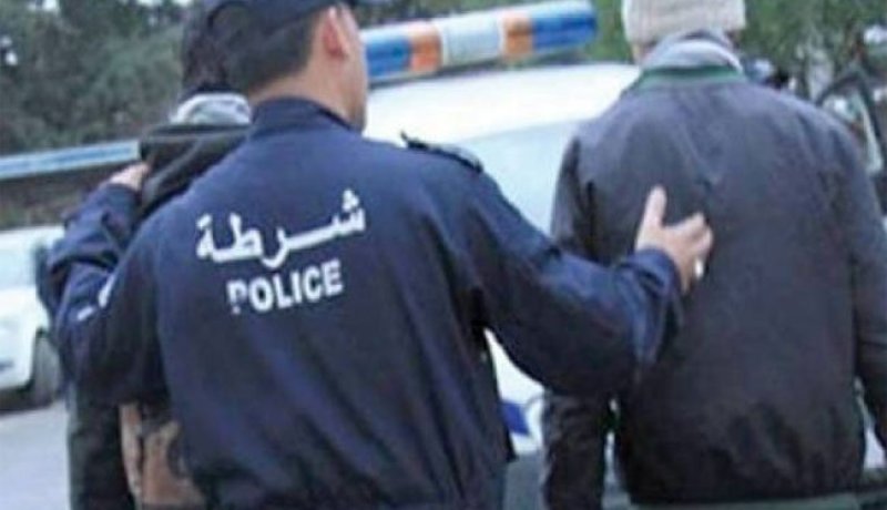 قسنطينة.. توقيف 4 أشخاص في قضية ابتزاز بنشر فيديو فاضح