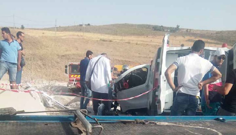 قتيل و3 جرحى في حادث اصطدام سيارة إسعاف وشاحنة بقسنطينة