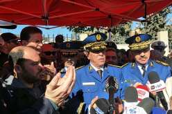 بالصور.. والي قسنطينة يحضر جنازة حافظ الشرطة قلورعبدالحكيم