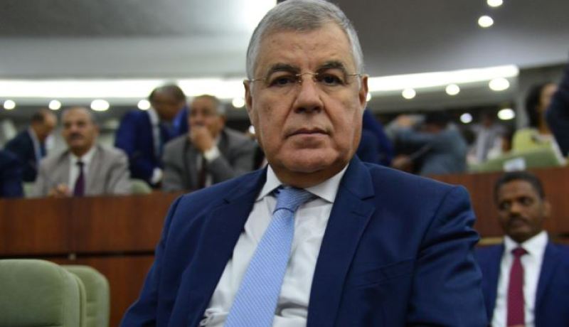 قيتوني يبحث عن تقليص إنتاج النفط في “فيينا”