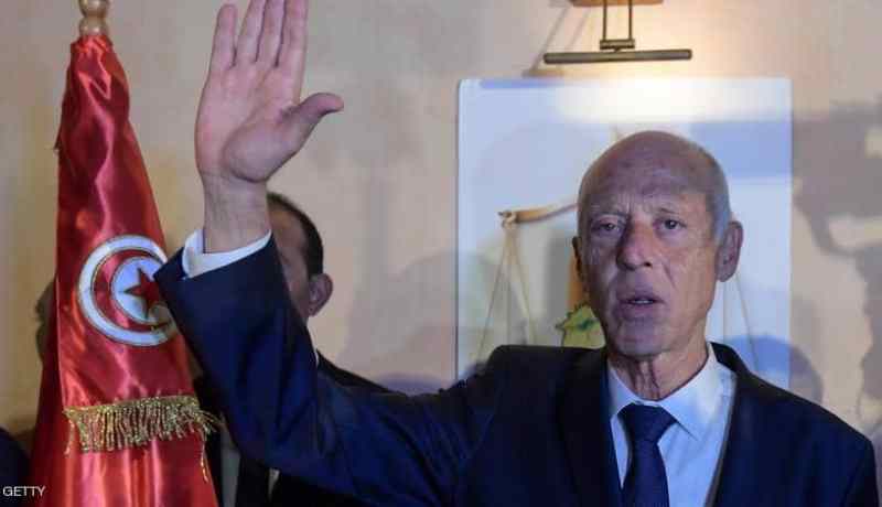 الرئيس التونسي قيس سعيد يوفد مستشاره للأمن القومي للتعزية في وفاة قايد صالح