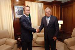 قيطوني يستقبل سفير النرويج بعد انتهاء مهمته في الجزائر