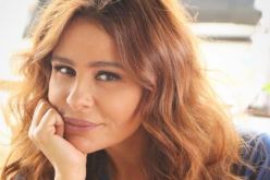 كارول سماحة تتحسر على وضع بلدها وتجدد دعمها للحراك اللبناني