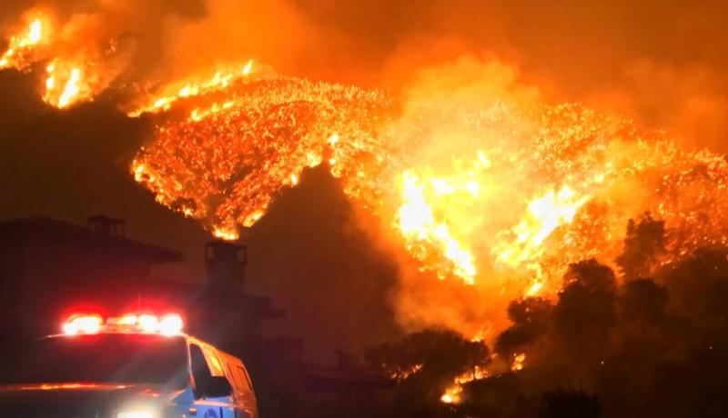 “رياح الشيطان” تتسبب في ارتفاع ضحايا حرائق غابات كاليفورنيا 