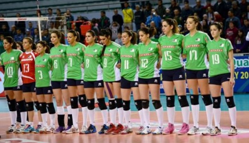 سيدات الجزائر تنهزمن أمام مصر في إفتتاح البطولة الإفريقية لكرة الطائرة