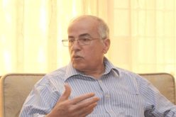 اللجنة السياسية لهيئة الحوار: لا حاجة إلى مرحلة انتقالية.. وحل سياسي دستوري لاسترجاع ثقة الشعب