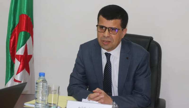 وزير الموارد المائية يعزي عائلة الفقيد عبد الرحمان بن خالفة