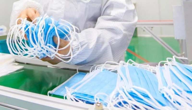 حجز 11 ألف قناع طبي بالحميز في العاصمة