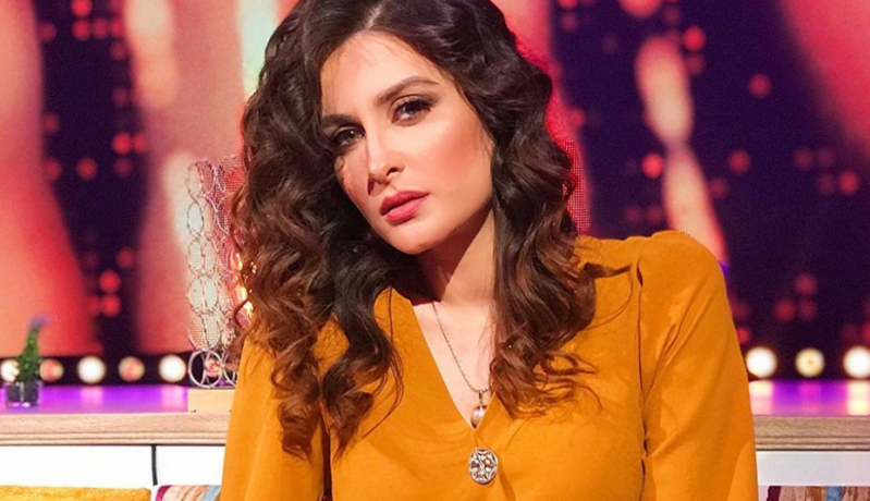 كنزة مرسلي تفوز بلقب أفضل مطربة عربية شابة لسنة 2020