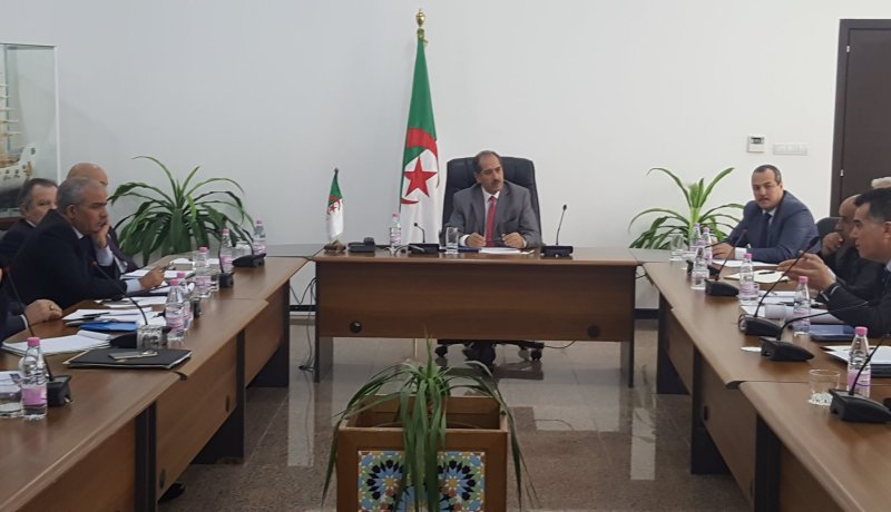 كورابة يعطي تعليمات بتسهيل حركة المسافرين عبر المطارات  والموانئ