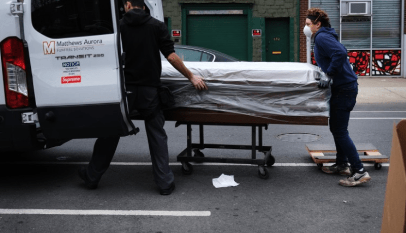 حصيلة وفيات كورونا عبر العالم تتجاوز الـ300 ألف حالة