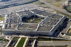 البنتاغون يُسجل 5724 إصابة بكورونا و25 وفاة في الأجهزة العسكرية الأمريكية