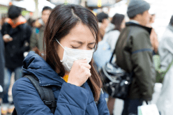 علماء صينيون يكتشفون مدة بقاء كورونا نشطا.. يعيش 7 أيام على البلاستيك!