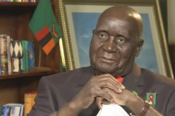 وفاة  الرئيس المؤسس لزامبيا عن عمر يناهز 97 عاما