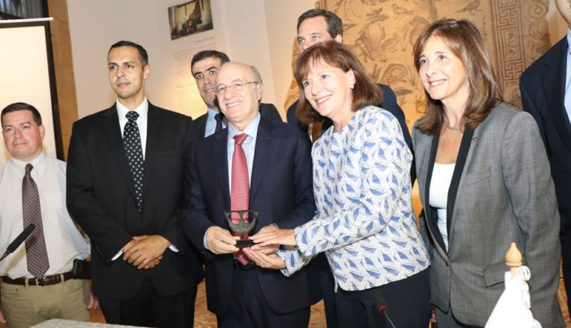 الولايات المتحدة تعيد قطعة أثرية مسروقة إلى لبنان