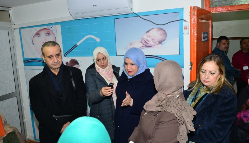 بالصور.. لجنة برلمانية تزور مستشفيي القبة و بن عكنون
