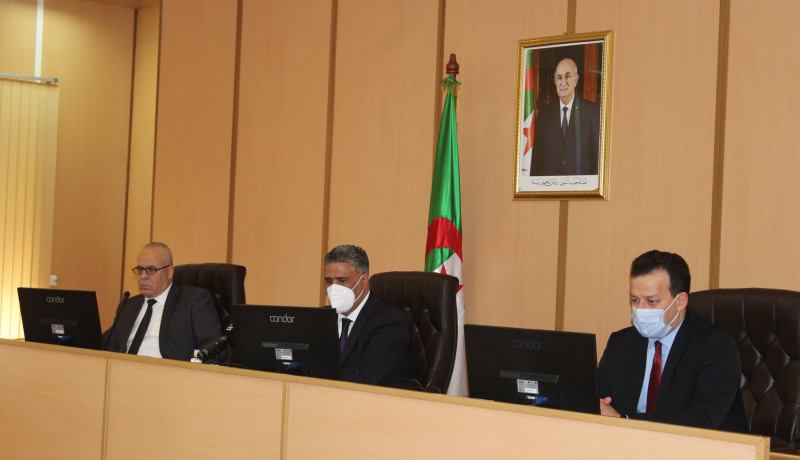 تنصيب لجنة وزارية مشتركة لمتابعة مشروع إنجاز ملعب براقي