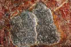 هيئة الحرمين تنشر صورا مذهلة للحجر الأسود بتقنية “فوكس ستاك بانوراما”