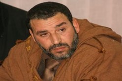 بالصور..الفنّان لخضر بوخرص يؤدّي مناسك الحج