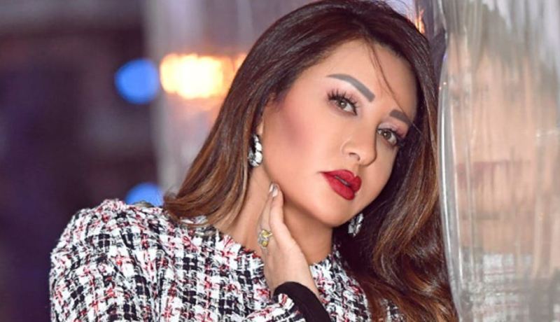 لطيفة التونسية تتخذ قرارا صارما يخص تاريخها الفني!