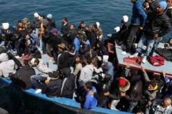 إنقاذ 250 مهاجرًا غير شرعي قبالة سواحل ليبيا