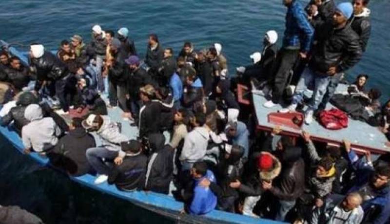 إنقاذ 250 مهاجرًا غير شرعي قبالة سواحل ليبيا