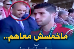 بالفيديو.. لاعب شبيبة بجاية يرفض مُصافحة “برناوي” و”زطشي”