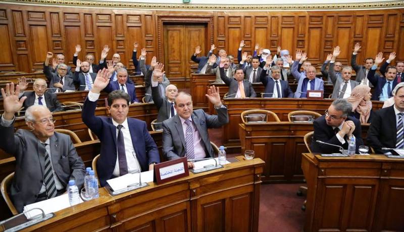 بالصور.. مجلس الأمة يصادق بالإجماع على مشروع قانون المالية 2019