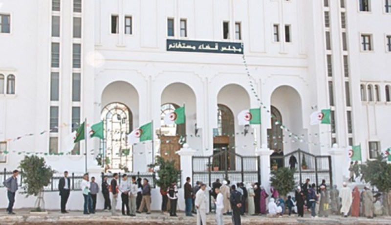 منظمة المحامين لناحية مستغانم تعلن مقاطعة العمل القضائي بالمحكمة الإدارية